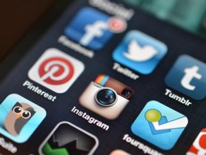 Instagram manderà una notifica se i messaggi verranno salvati